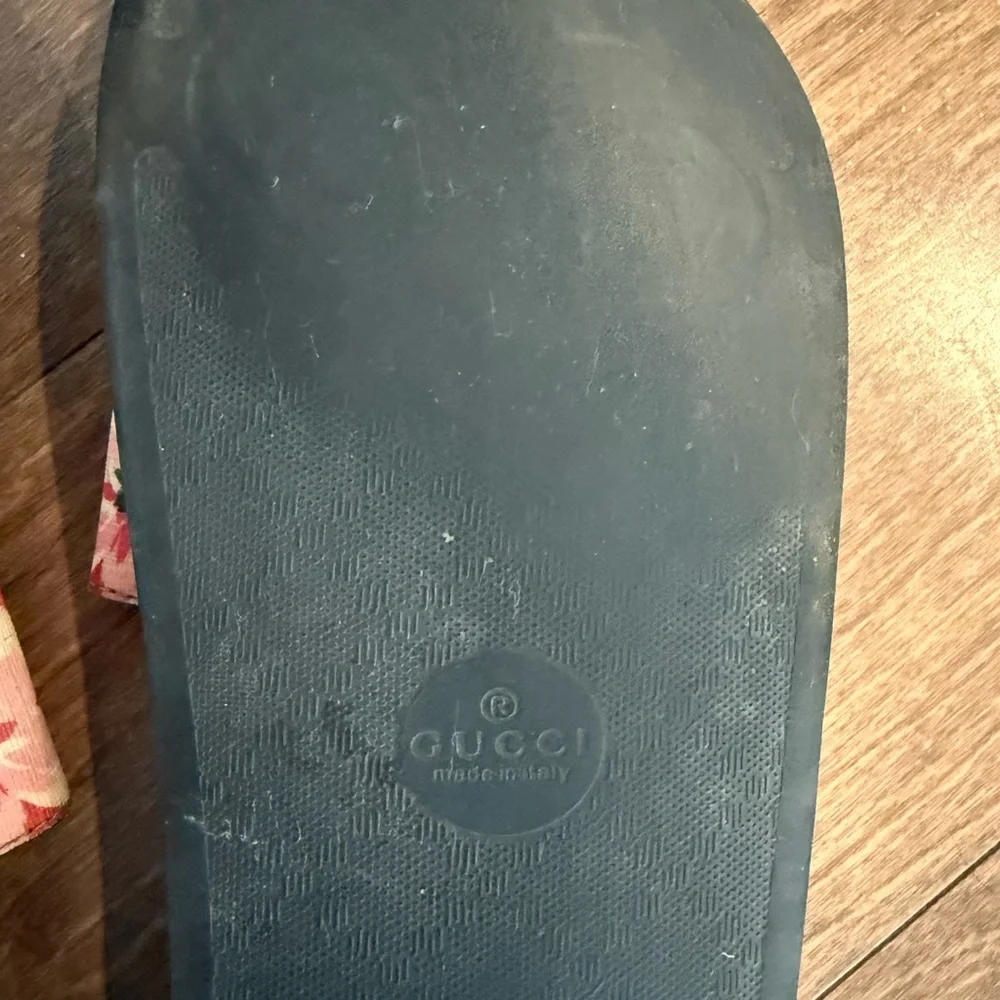 Gucci GG Blooms Supreme-canvas slides